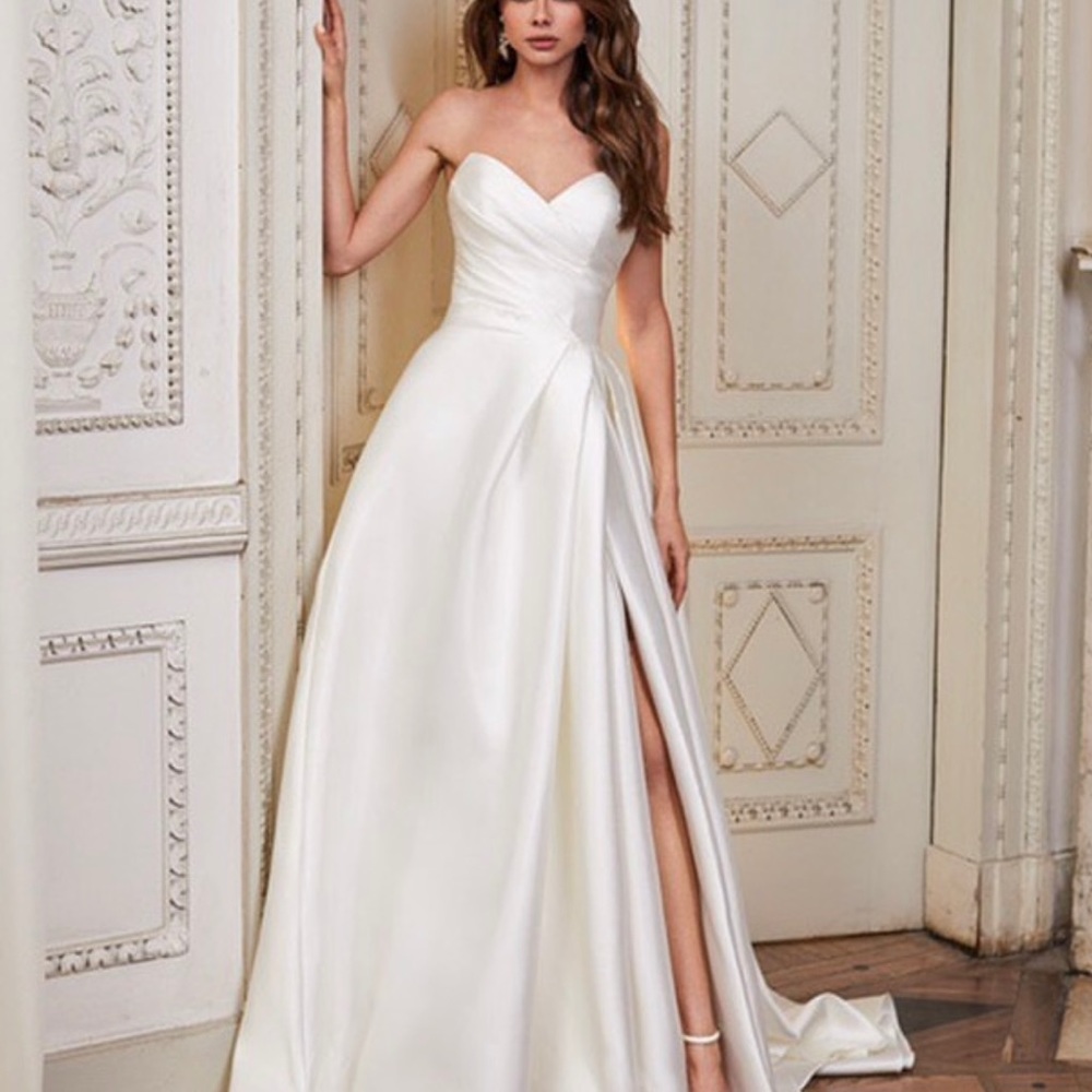 Moonlight Couture Modern Wedding Dress